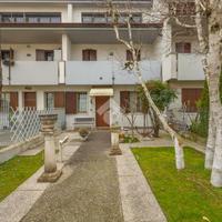 VILLA A SCHIERA CENTRALE A VERONA