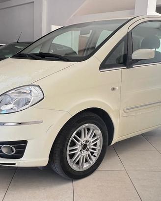 Lancia MUSA 1.3 Multijet 16V 90 CV Platino Plus DF