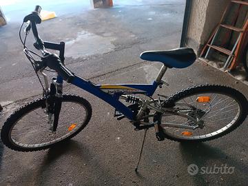 bicicletta 26 pari al nuovo