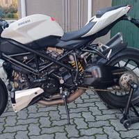 DUCATI STREETFIGHTER 1098