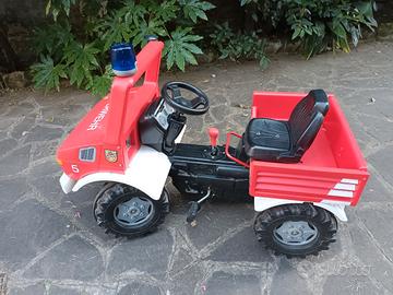 macchina dei pompieri a pedali