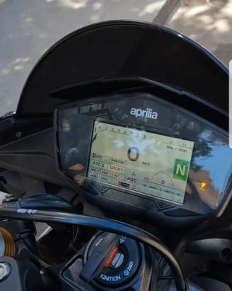 aprilia tuono
