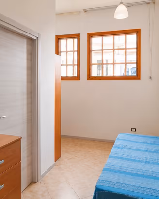 Camera singola con bagno privato bollette incluse