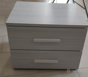Cassettiera e comodini