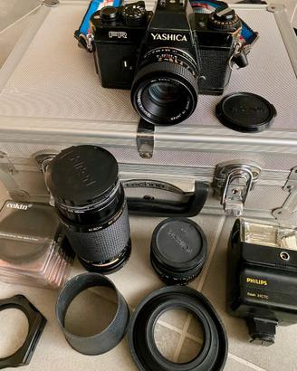 YASHICA FR + obiettivi, filtri, flash e accessori