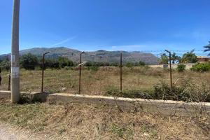 Terreno di 4000 m² a Carini