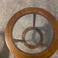 Tavolino legno massello con due ripiani in vetro