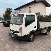 Nissan cabstar ribaltabile