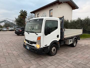 Nissan cabstar ribaltabile