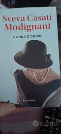 libro Donna d'onore 