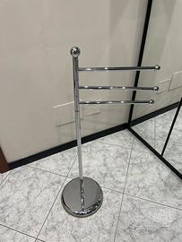 Piantana porta asciugamani