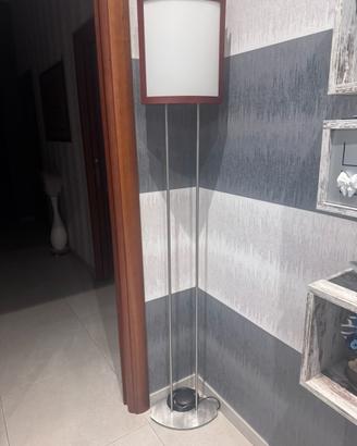 Piantana in legno