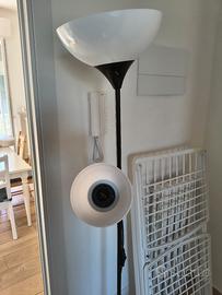 Piantana nera Ikea