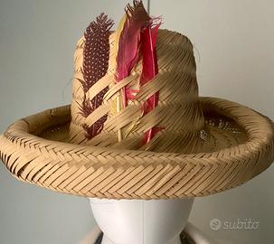 Cappello tradizionale in paglia naturale