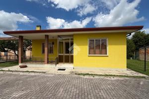 4 LOCALI A CARBONERA