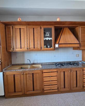 Cucina in legno Rovere