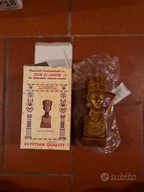 Soprammobile egiziano