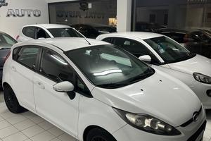 Ford Fiesta 1.4 5 porte Bz.- GPL Titanium