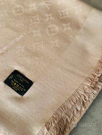 Stola Louis Vuitton