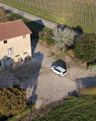 Immobile in asta di 563 m² con più di 5 locali e b