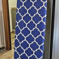 Ferro da stiro con tavola da stiro