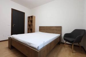 Stanza in appartamento di 127 m² a Vicenza