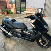 Yamaha T max 500
