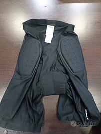 pantaloncini elastici per ciclisti 