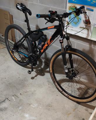 Mountain bike VKT 