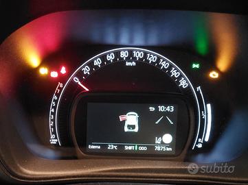 Aygo X  Active pochissimi Km