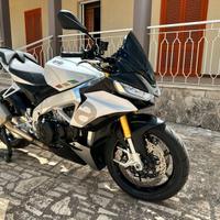 Aprilia Tuono v4 2022 perfetta