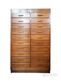 Mobile archivio vintage anni ’50 in legno massello