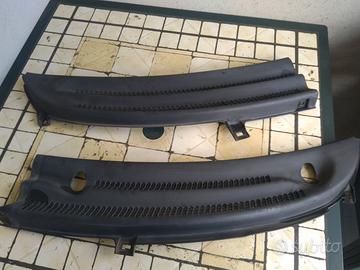 Griglie sotto parabrezza/gocciolatoio Opel Corsa B