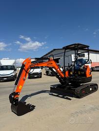 ESCAVATORE 23 Q.li LGCM MOTORE KUBOTA