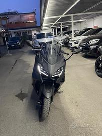 Yamaha T Max 560 Sport 1.100 km