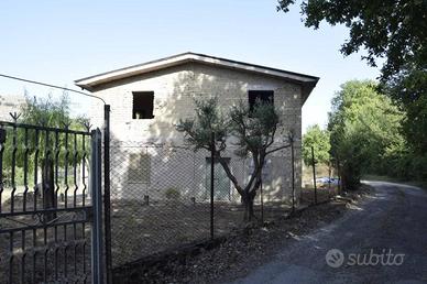 Villa di 150 m² con 4 locali a Cervaro