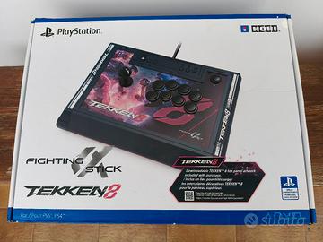 Hori Fight Stick per PS4/PS5 livrea Tekken 8