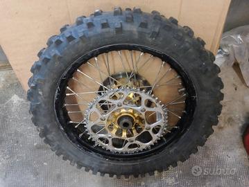 Ruota anteriore e posteriore per moto KTM