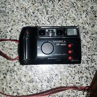 Macchina fotografica Yashica AF MINI