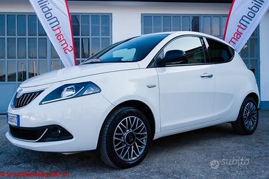 Lancia Ypsilon 1.0 FireFly 5 porte S&S Hybrid Gold