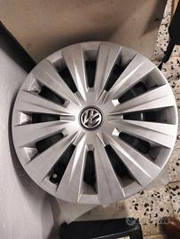 N° 4 Cerchi in acciaio + copricerchi volkswagen