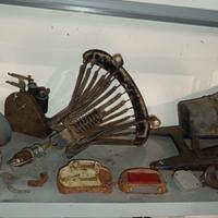 Pezzi Vespa accessori anni 50 farobasso struzzo GS