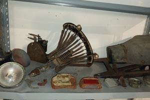 Pezzi Vespa accessori anni 50 farobasso struzzo GS