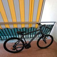 monte bike misura 27.5 come nuova usata 2 volte 