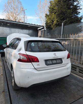 PEUGEOT 308 DEL 2016 PER RICAMBI