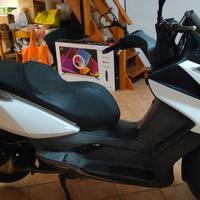 Kymco Downtown 125i - 2013