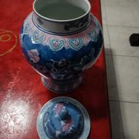 vaso con coperchio 