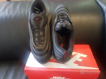 Airmax97 nere con baffo rosso dal n°38 al 45
