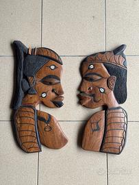 Coppia di pannelli in legno intagliato –  art