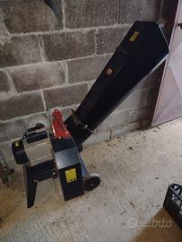 Biotrituratore elettrico.